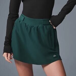 Alo midnight green high elevation skirt